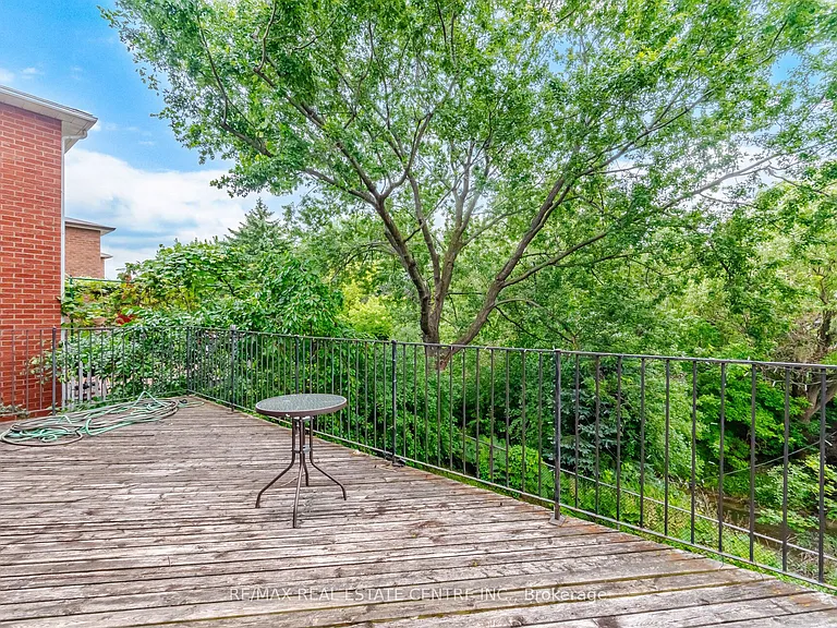 4676 Owl Cir — Photo 46