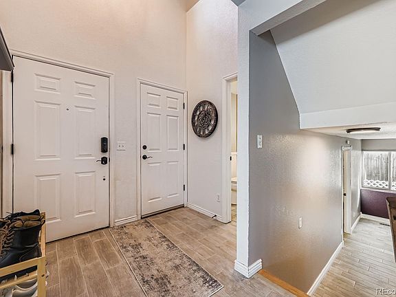 4th image of 5311 S Valdai Street