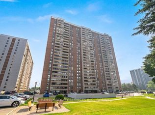18 Knightsbridge Rd #1104, Brampton, ON L6T 3X5