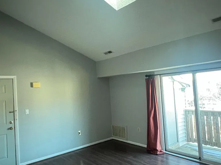 1315 Ravens Crest Dr — Photo 6