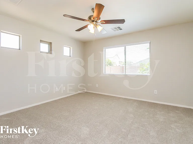2647 W Canyon Way — Photo 11