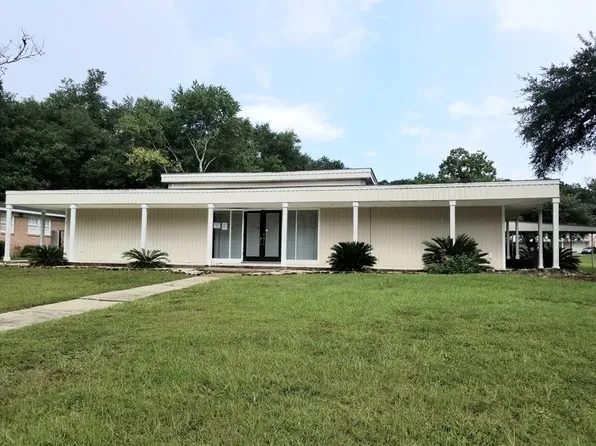 5100 Geoffrey Dr, Mobile, AL 36693