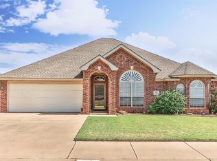 408 Raider Blvd, Wolfforth, TX 79382