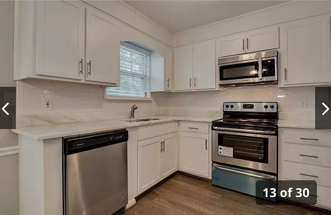 3 bed, 1.5 bath, 1014 sqft, $1,400 — Photo 4