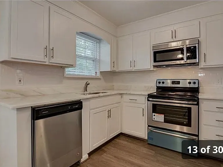 234 Flowing Wells Rd — Photo 4