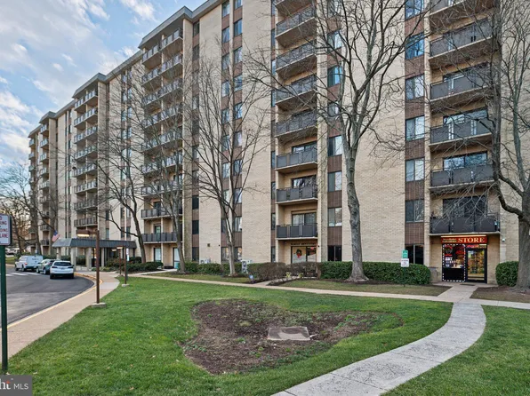 3100 S Manchester St APT 738, Falls Church, VA 22044