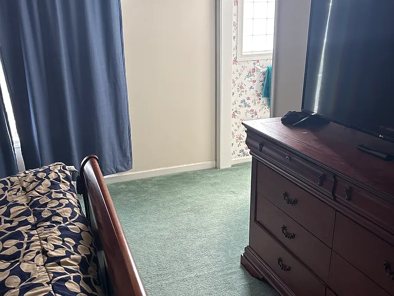 4617 Honeysuckle Ln — Photo 8