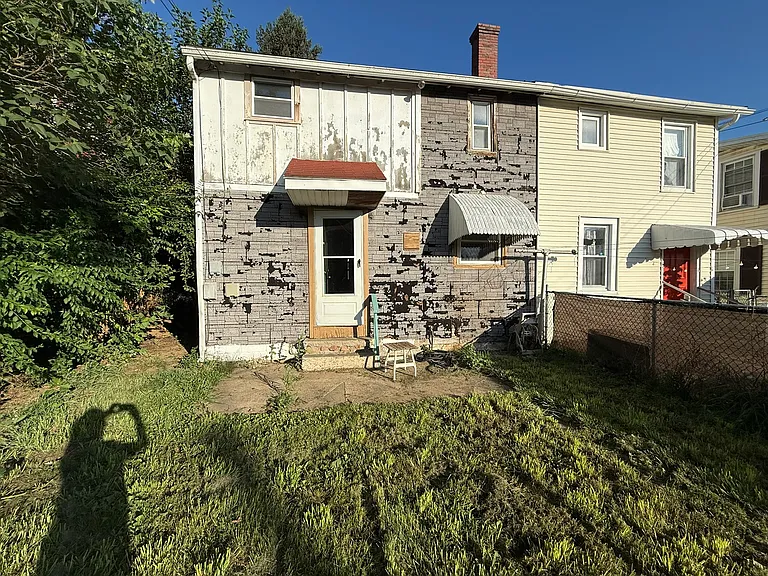 329 Duke St — Photo 10