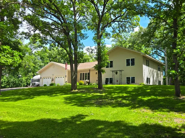 30099 Conita Cir, Paynesville, MN 56362