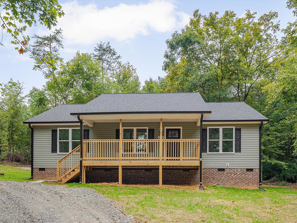 1st image of 2452 Gardner Holt Rd