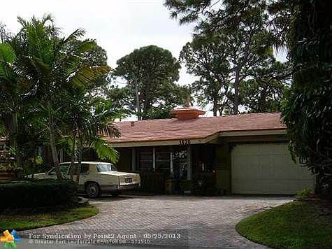 2nd image of 1620 NE 27th Dr