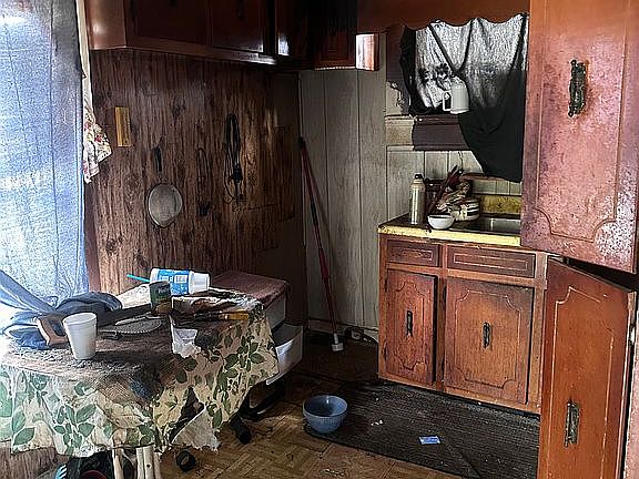 5th image of 1202 Wright St