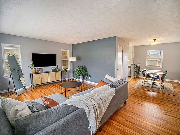 3rd image of 4025 Prescott Ave