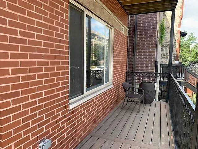 1327 W Walton St #2 — Photo 12