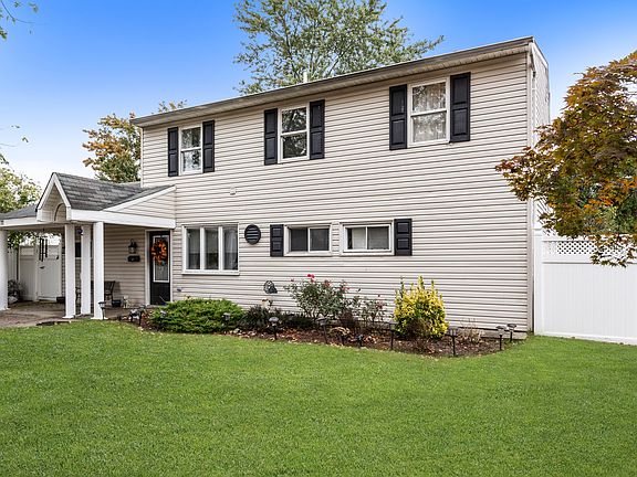 2nd image of 77 Twig Ln