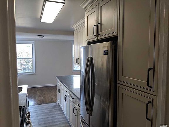 5th image of 1840 211th St APT 3G
