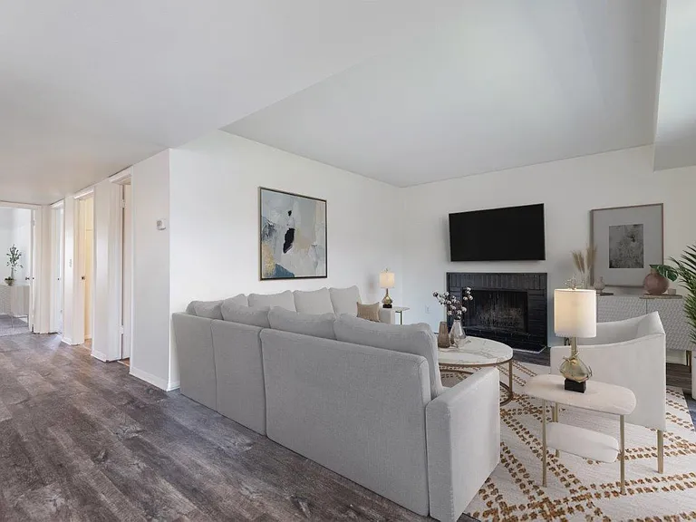 The Meadows Apartment Homes — Photo 8