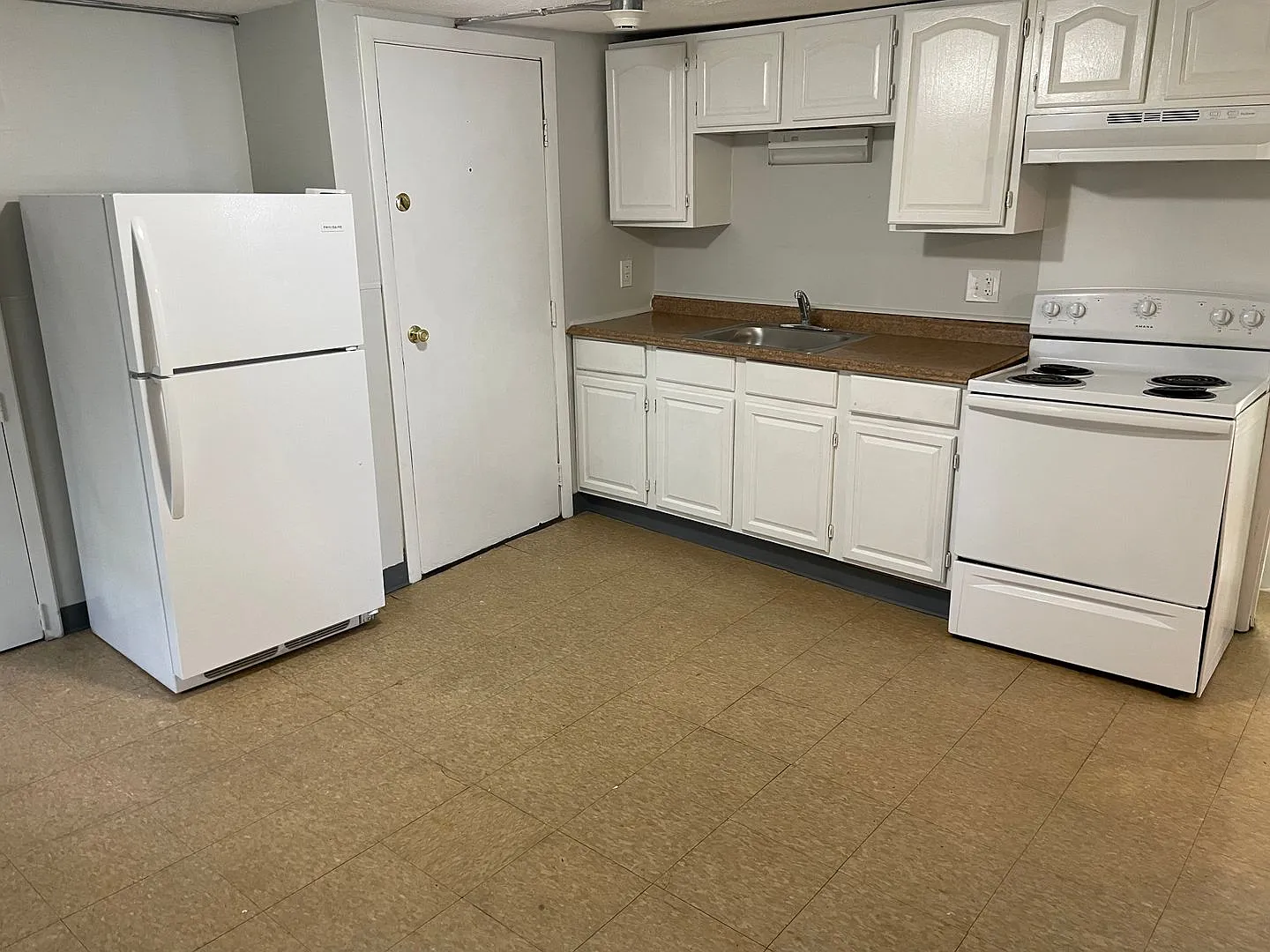 275-281 Front Street — Photo 3