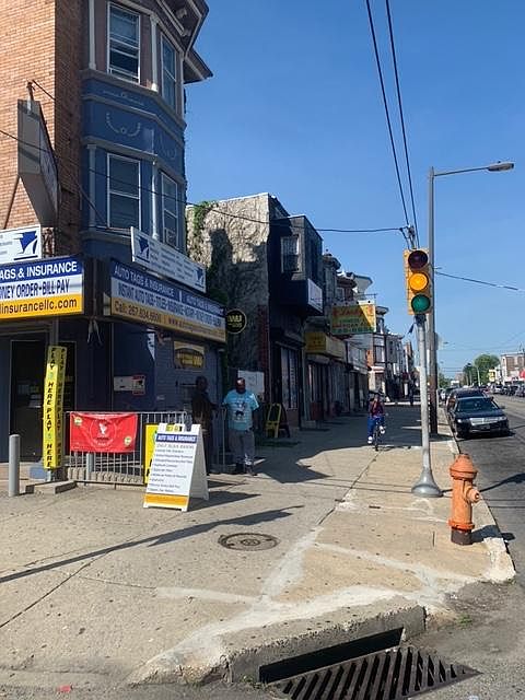 1st image of 5547 Chester Ave Floor 1