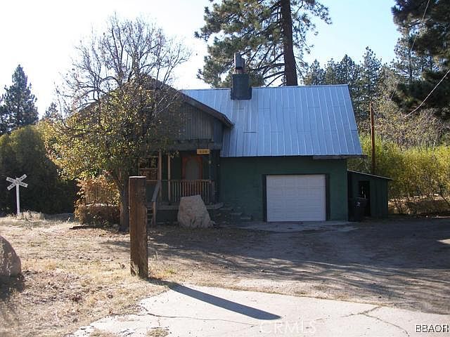 1st image of 608 Lone Pine Ln