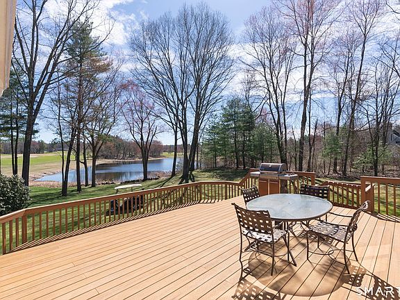 4th image of 29 Woodland Drive