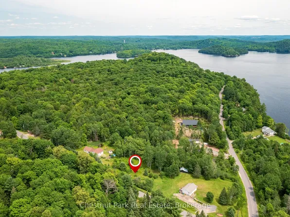 17 Vernon Ln, Huntsville, ON P1H 2J2
