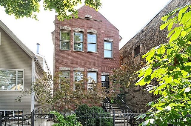 1st image of 3239 N Lakewood Ave