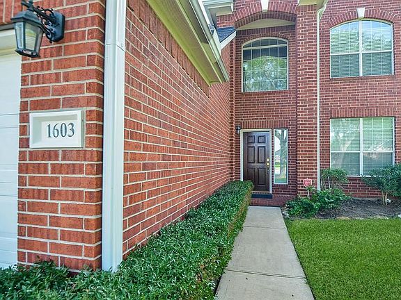 4th image of 1603 Landmore Ct