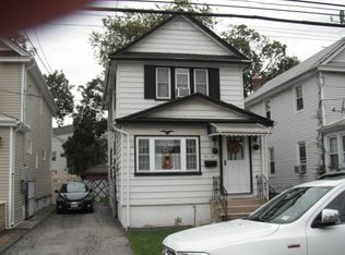 9438 225th St, Queens Village, NY