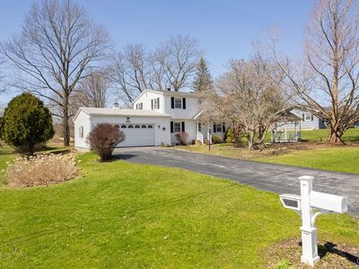5597 Sunview Dr, Elbridge, NY, 13060