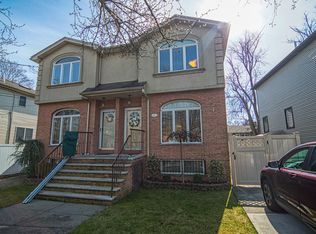 76 Beverly Ave, Staten Island, NY