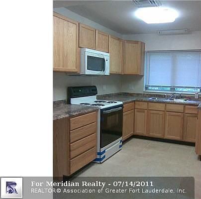 1st image of 1611 SW 26th St
