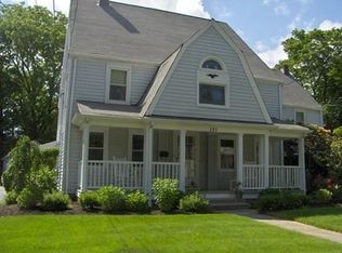 893 Webster St #1, Needham, MA 02492