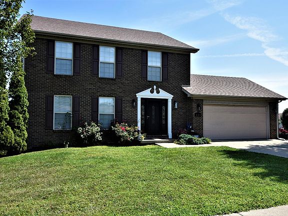 3rd image of 121 General Cleburne Dr