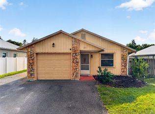 1625 22nd Ave SW, Vero Beach, FL 32962