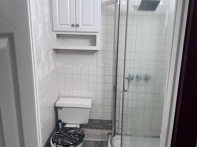 925 S Harlan Ave — Photo 3