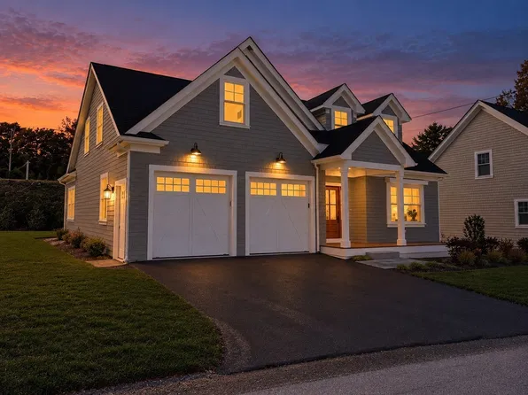 4 Fieldstone Farm Way, Duxbury, MA 02332