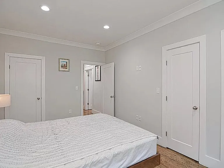 10 Grant St #1 — Photo 15