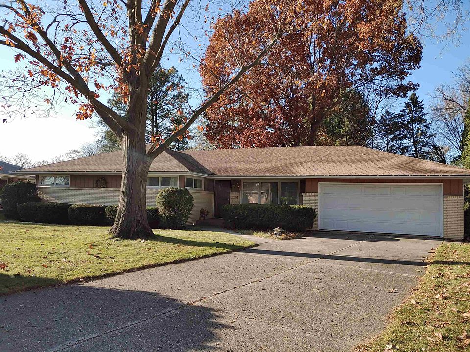 1st image of 426 Laurel Dr