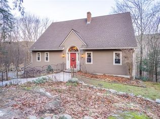 238 Ratlum Rd, New Hartford, CT 06057