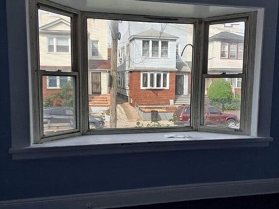 5th image of 93-45 202nd St Floor 1