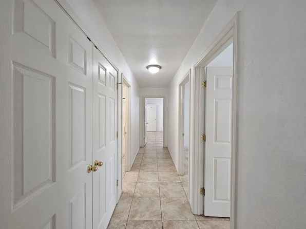 909 Yi Dr #B, Killeen, TX 76549