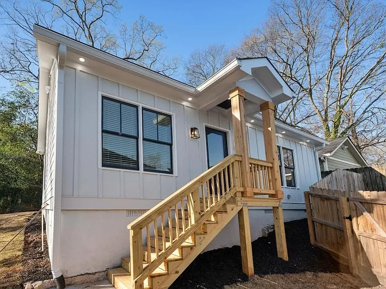 1393 Glenwood Ave #CH — Photo 22