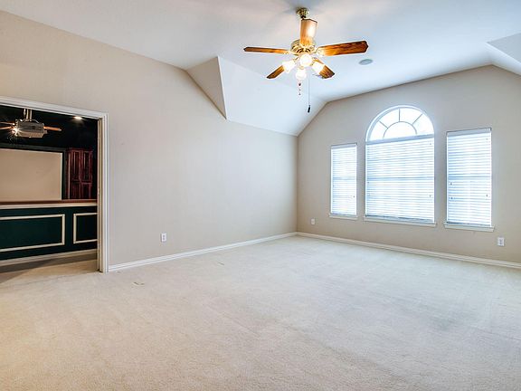 4th image of 8680 Shady Shore Dr