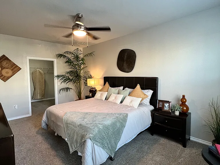 Westpoint at Scenic Vista Apartments — Photo 49
