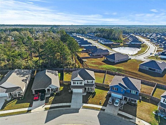 4th image of 31743 Memphis Loop