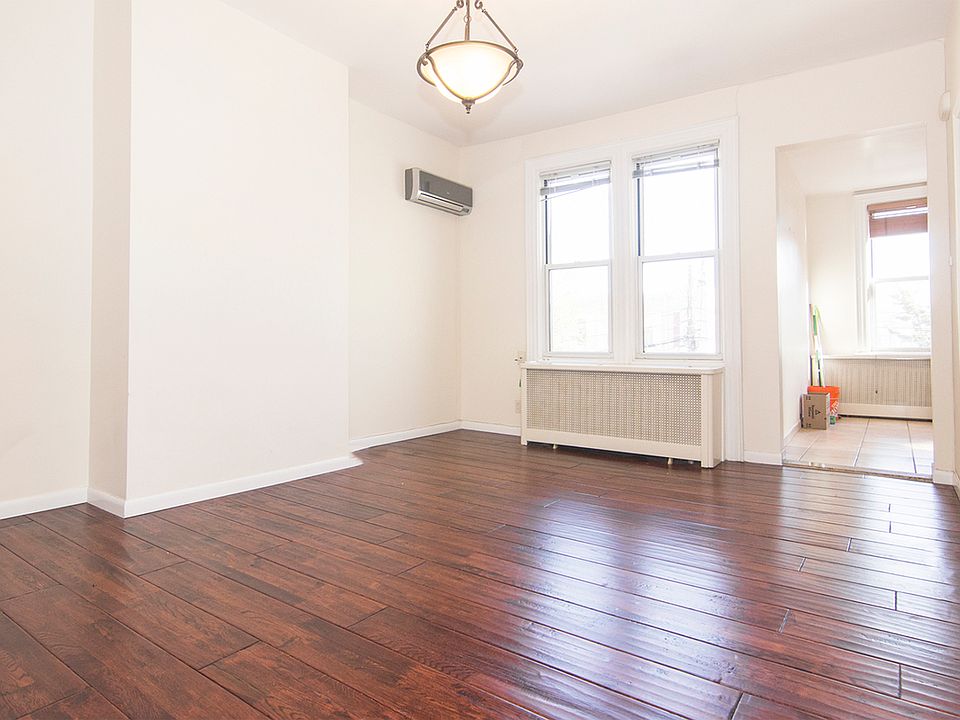 1st image of 30-77 41st St #3T