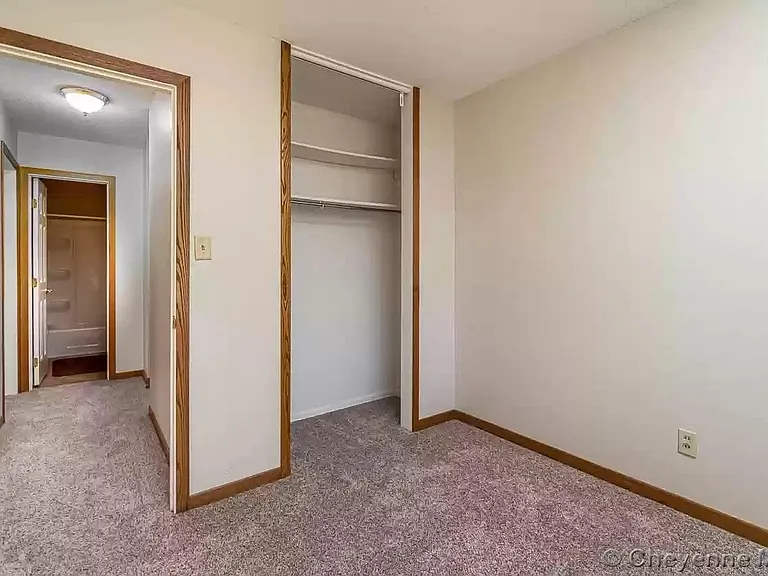 7202 Willshire Blvd — Photo 7