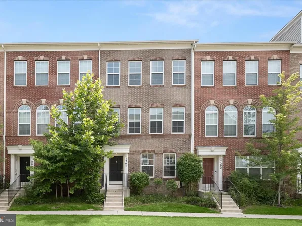 7204 Barrberry Ln, Beltsville, MD 20705