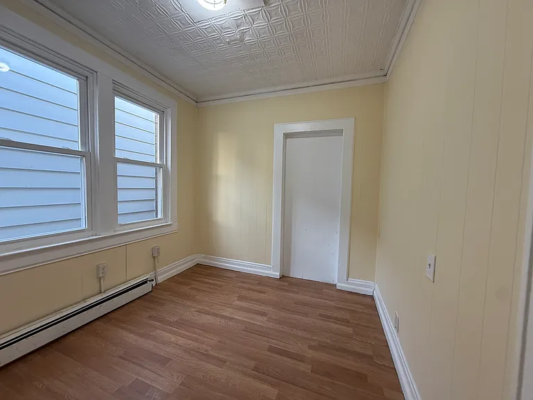 161 Front St #1 — Photo 15